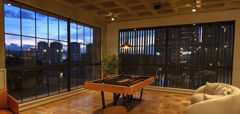 Studio 121 - Cama Queen, Garagem, Piscina, WiFi