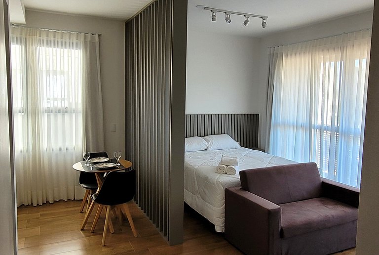 Blend Coliving - Sacada com Vista, Cama Queen, Piscina, WiFi