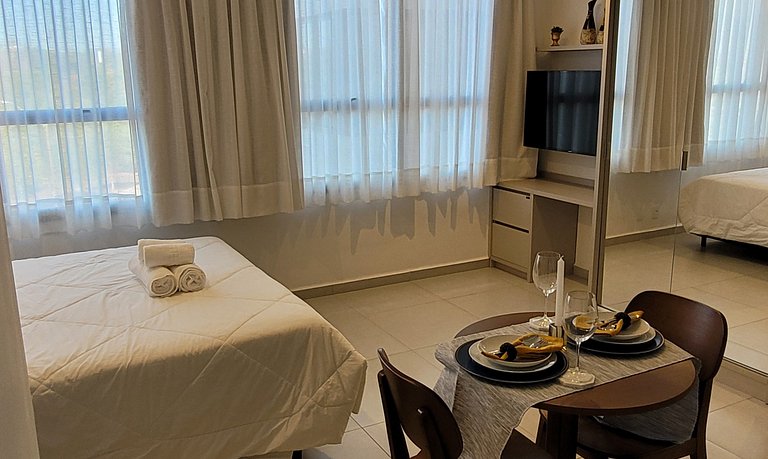 Studio 121 - Cama Queen, Garagem, Piscina, WiFi
