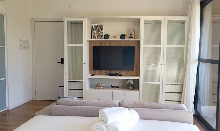 Blend Coliving One, Flat decorado, sacada com vista, Garagem