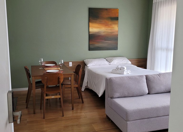 Studio 119 - Flat com Sacada, Vista, Ar Condicionado, WiFi