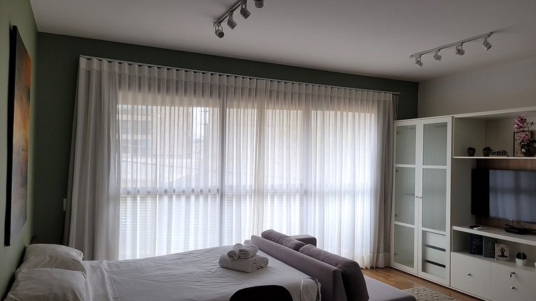 Studio 119 - Flat com Sacada, Vista, Ar Condicionado, WiFi