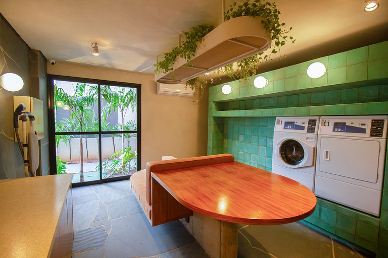 Studio 319 - Flat com Sacada, Garagem, Piscina